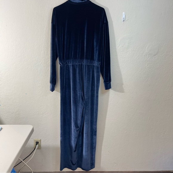 Fabletics Women's Navy Blue Velour Wide-Leg  Zip Front Jumpsuit Large Casual - Picture 3 of 14